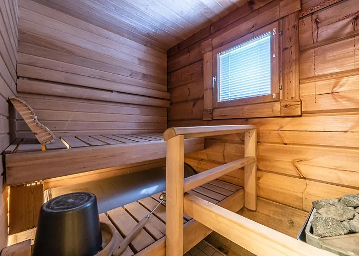 Family At Nulppotie 5, Levi Chalet